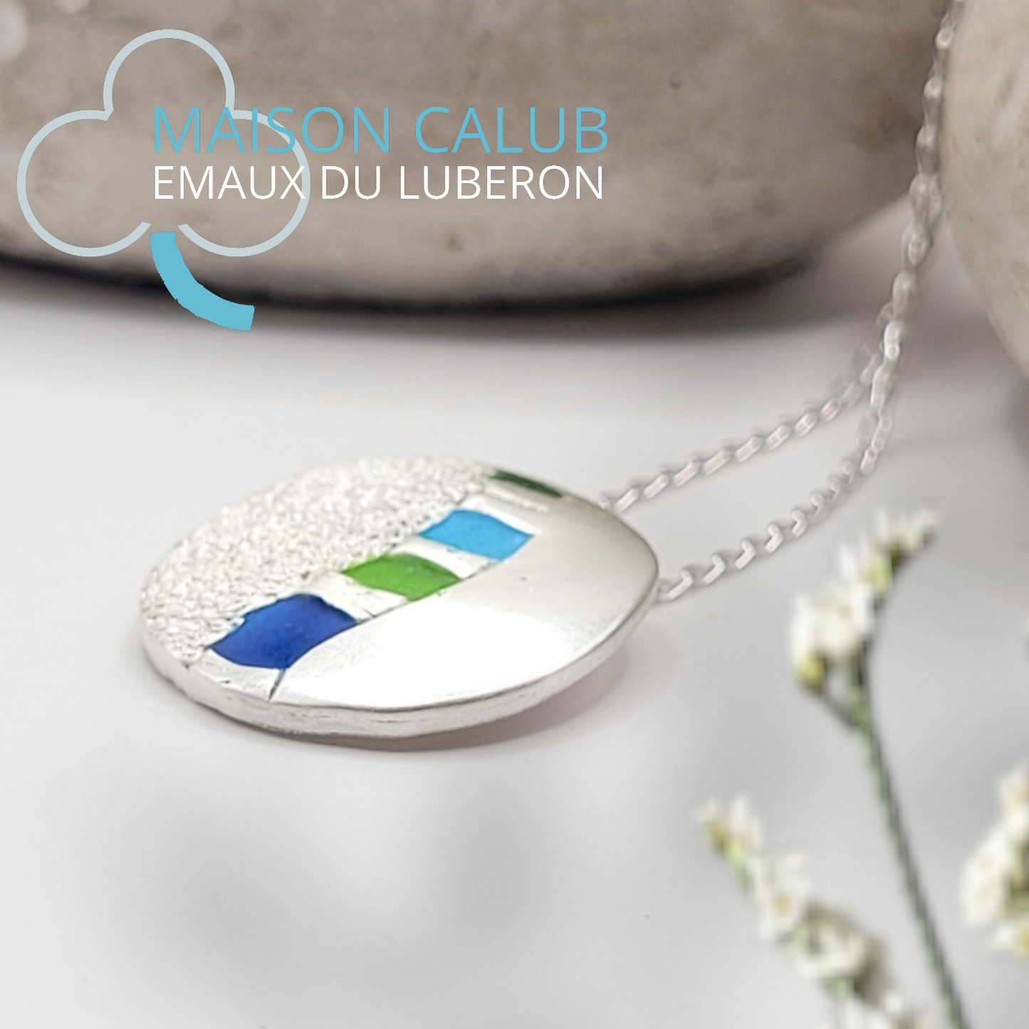 Pendentif Géométrique Bleu et Vert – Émail Champlevé sur Argent Fin - Maison CALUB