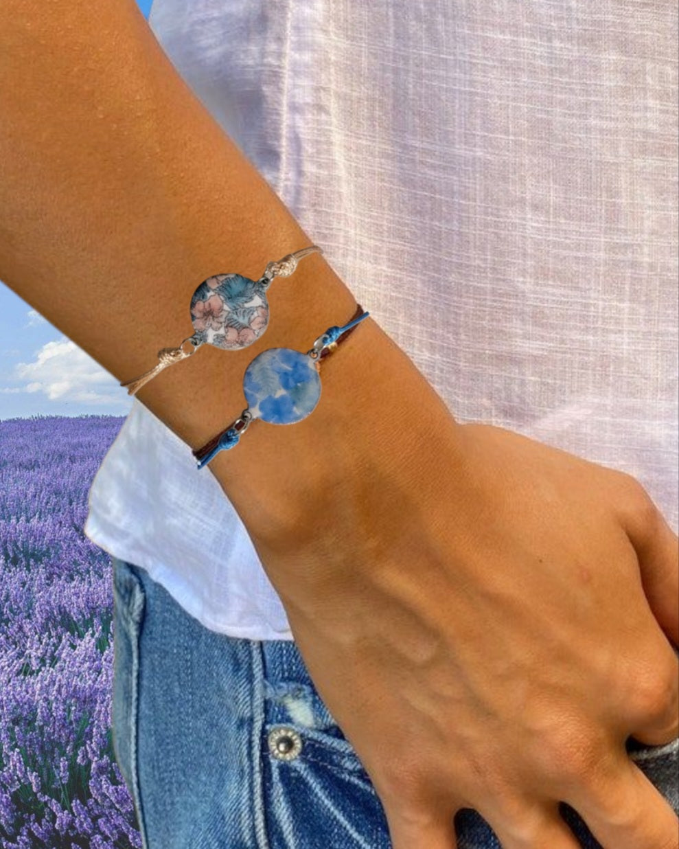 Duo de Bracelets en émail sur cuivre de la ligne Liberty chez maison CALUB, couleur Bleue ou rosée