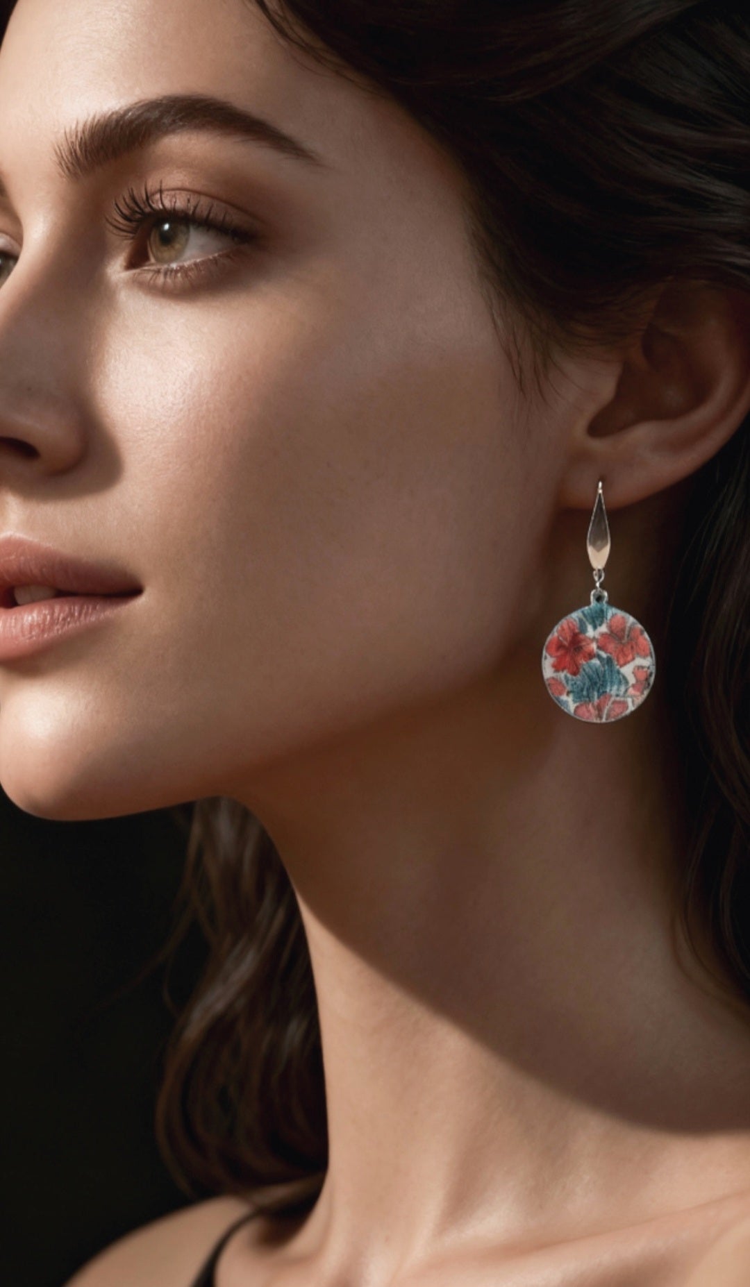 Boucles d'Oreilles Liberty Florales Rouge et vert - Émail Peint sur Cuivre - Maison CALUB