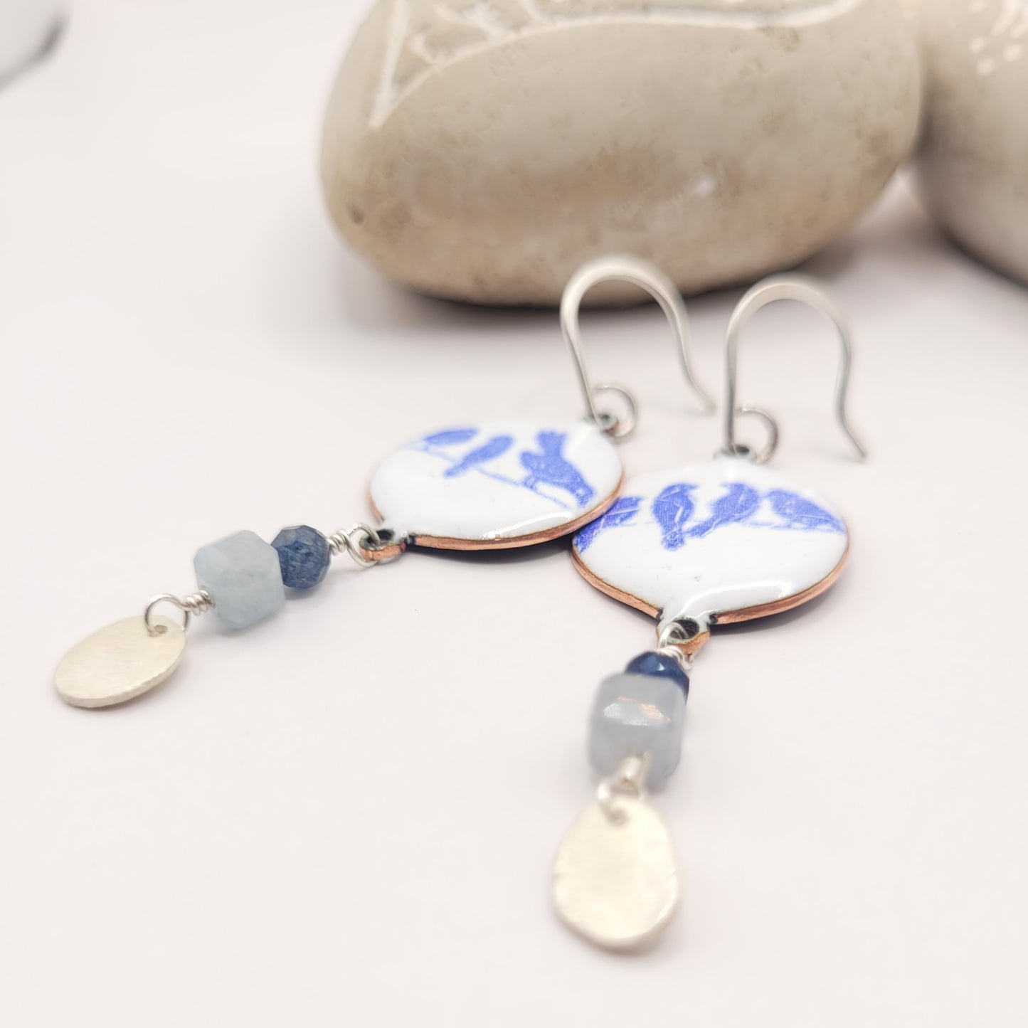 Boucles d'Oreilles Émail Grand Feu Oiseaux Bleu - Argent 950 et Pierres Naturelles - Fait Main