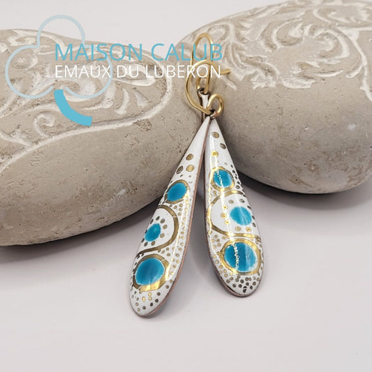 boucles d'oreilles longues gouttes en émail réalisation artisanale
