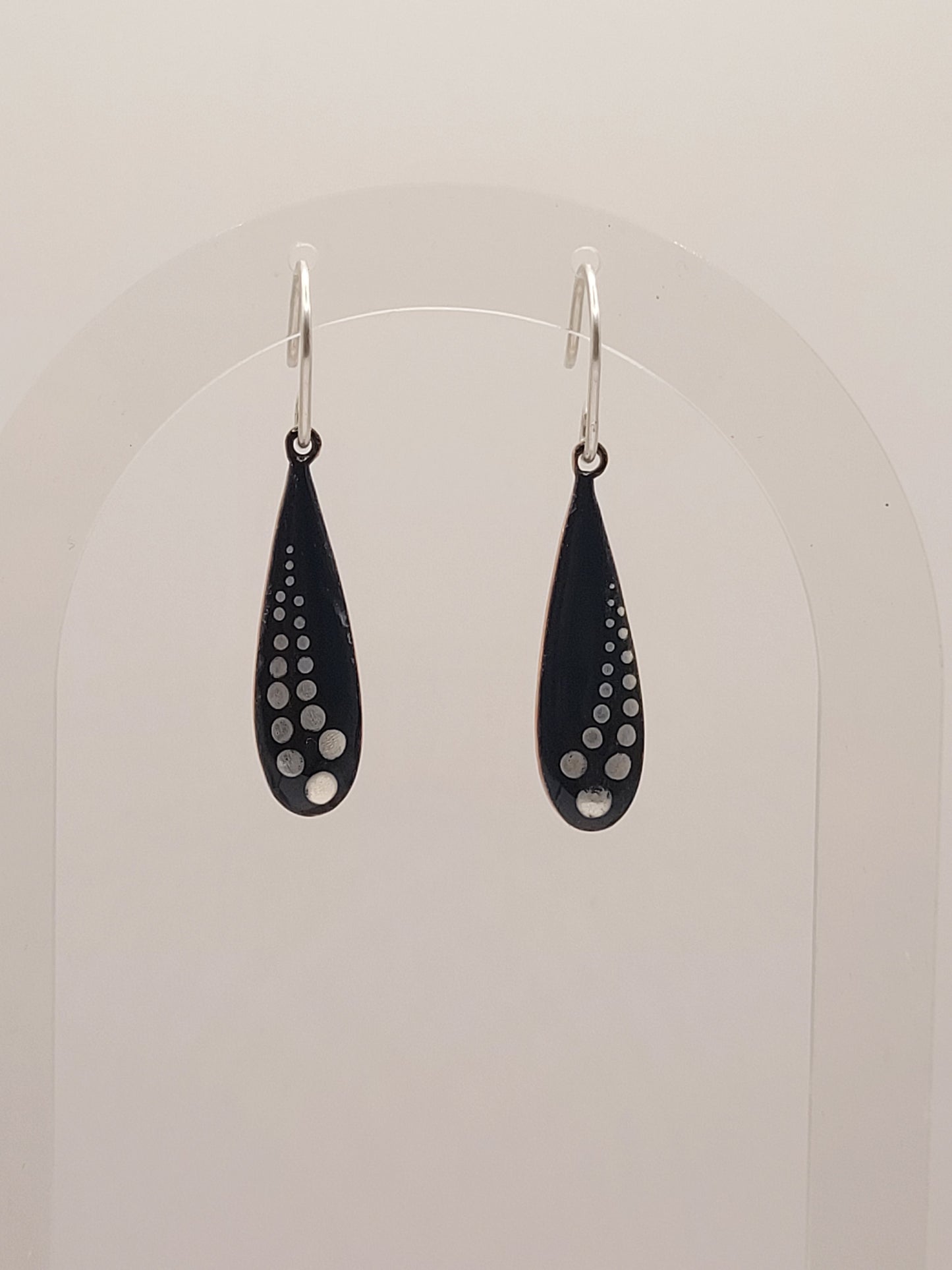 Boucles d'Oreilles Gouttes Émail Noir - Pois Lustre d'Argent - Argent 950 - Fait Main
