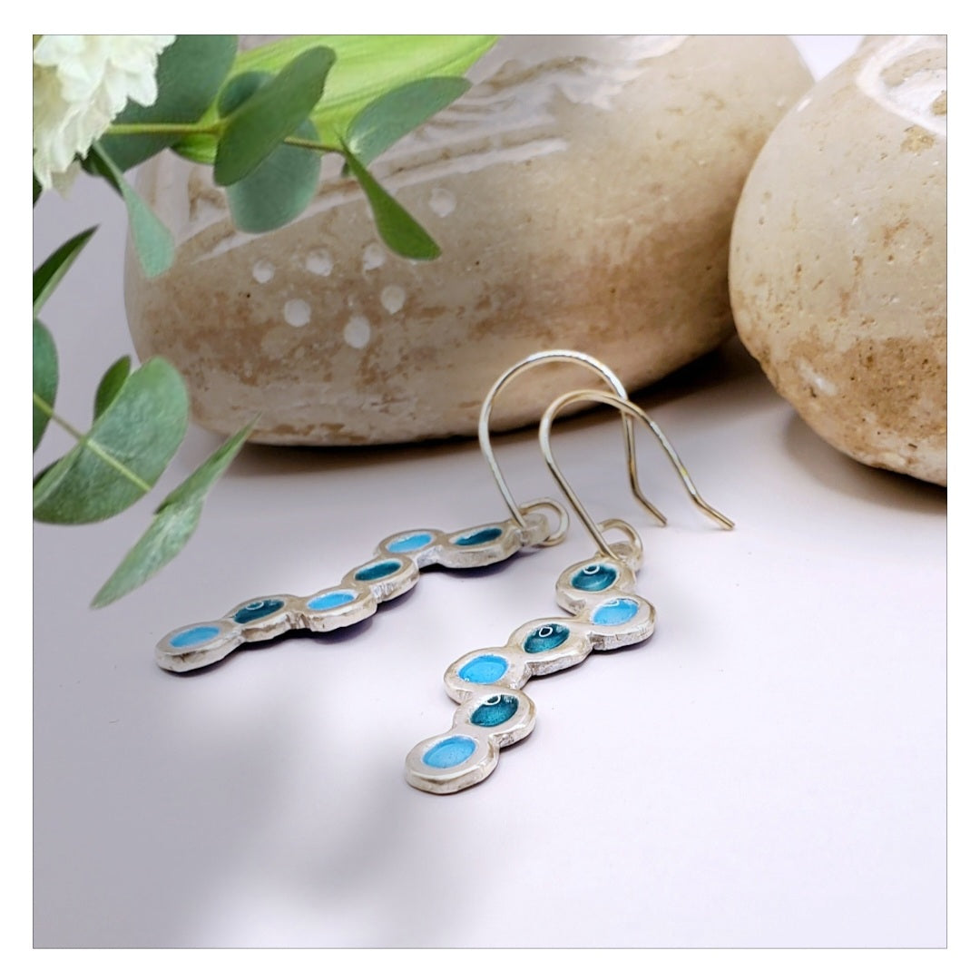 Boucles d'oreilles en email grand feu sur argent, motif bulles bleu turquoise