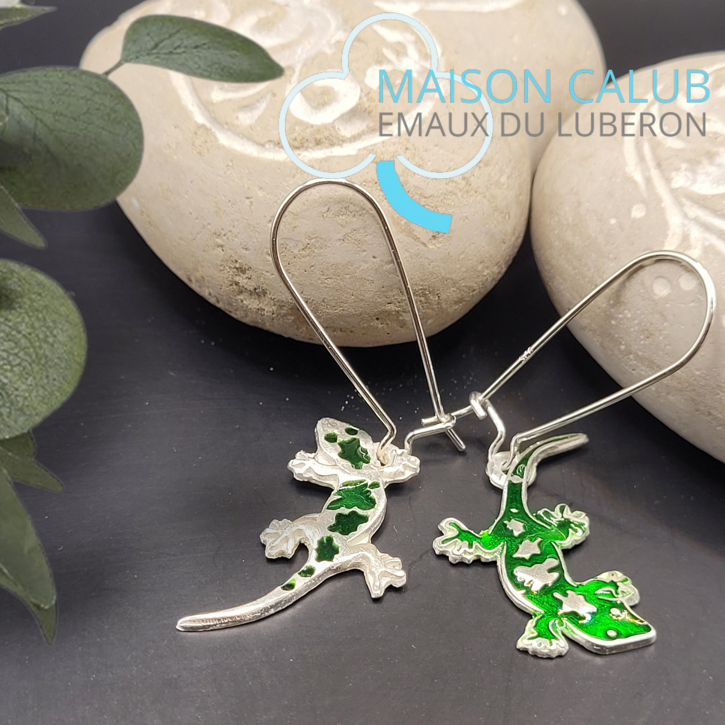  Boucles d'oreilles en email grand feu sur argent, motif gecko vert émeraude