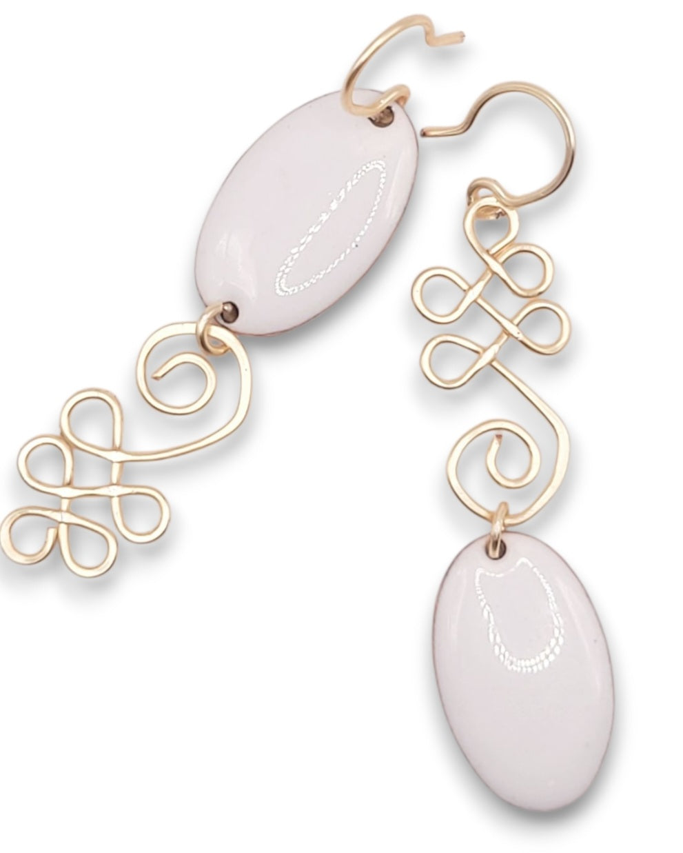 Boucles Oreilles Dragées Dorées Émail Blanc Noeud Celtique Or CALUB