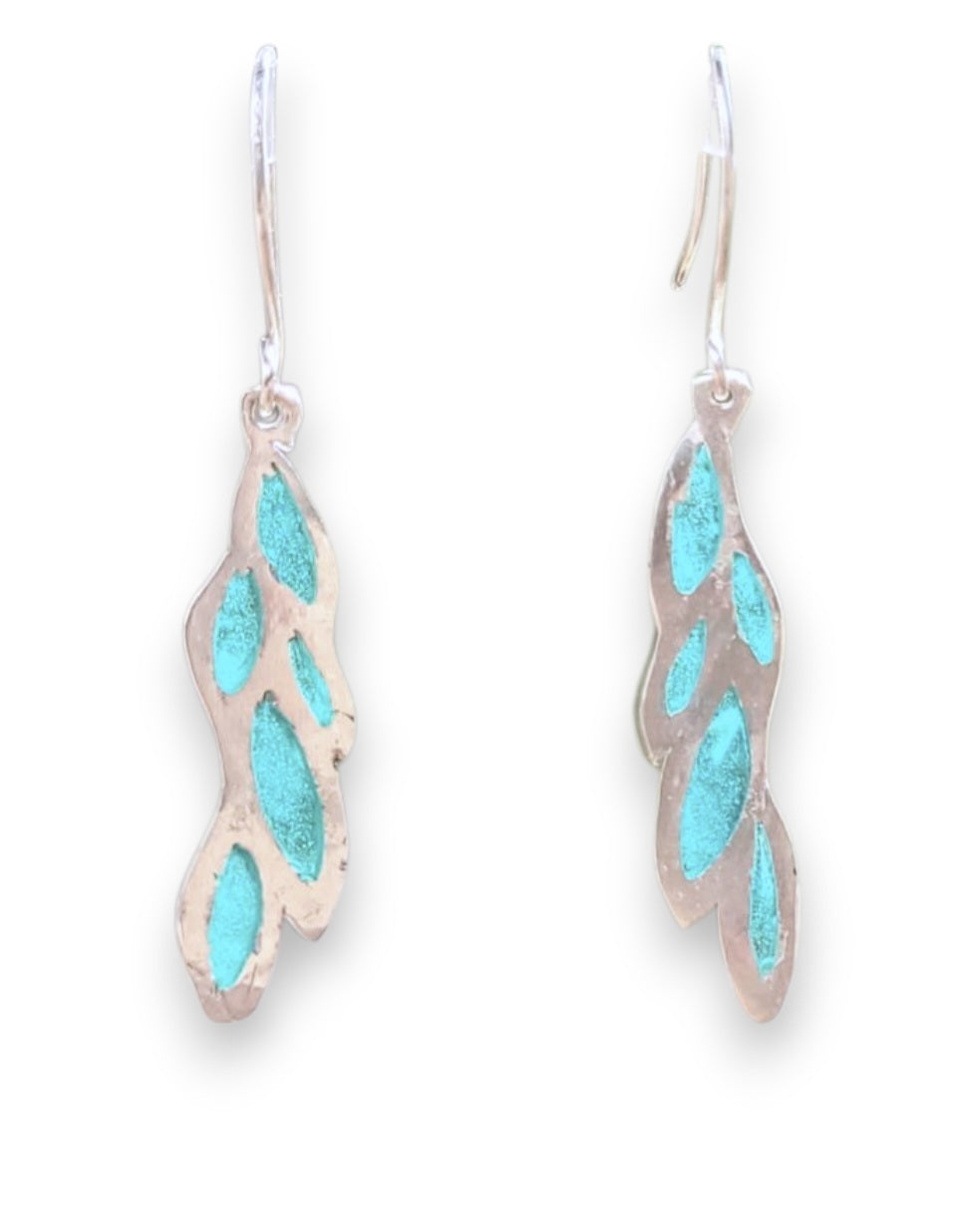 boucles d'oreilles feuilles de laurier en émail plique-à-jour turquoise - argent fin - bijoux artsanal chez maison CALUB - emaux translucides