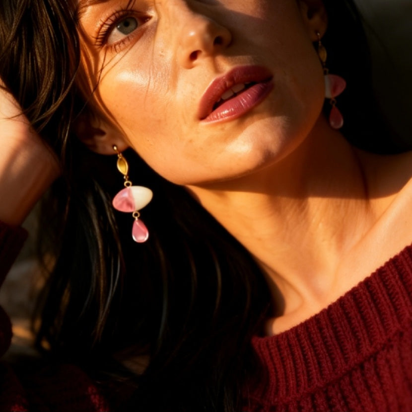 Boucles Oreilles Douceur Rosée Émail Dégradé Rose Perles Verre CALUB