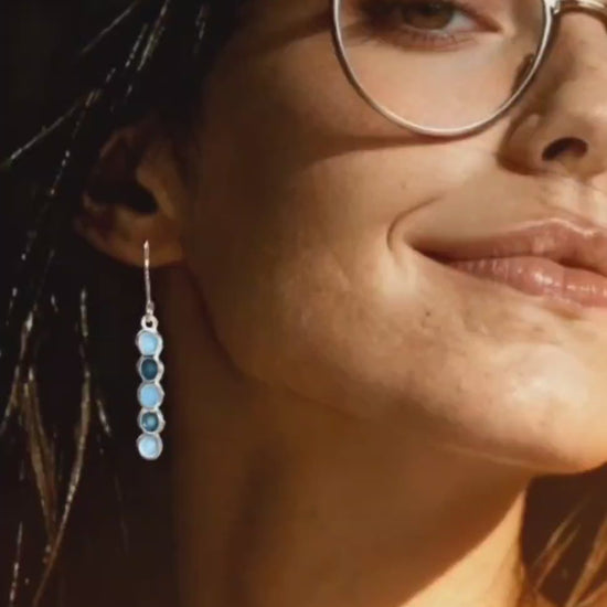 Video des boucles d'oreilles artisanales en email grand feu sur argent motif cercles, creation Maison CALUB